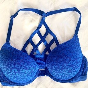 VS PINK | Blue Strappy Back Padded Bra
